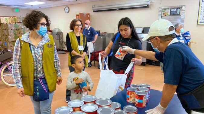 TzuChi_20230722_Miles_Food_Distribution_1-675x380